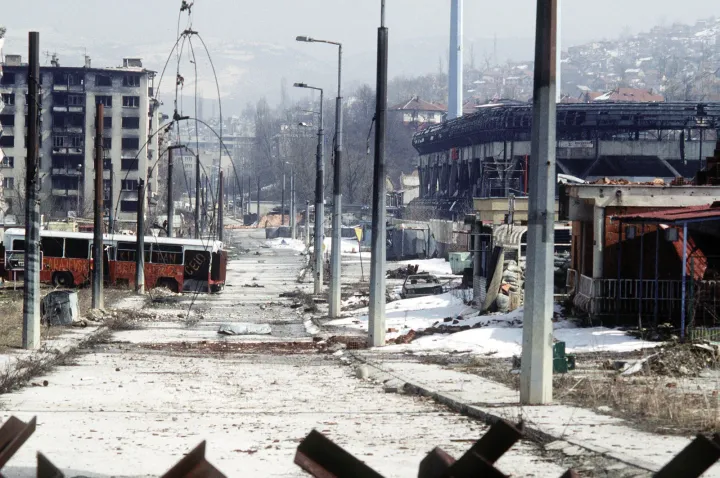 The Bosnian War: Understanding its Causes, Course, and Consequences